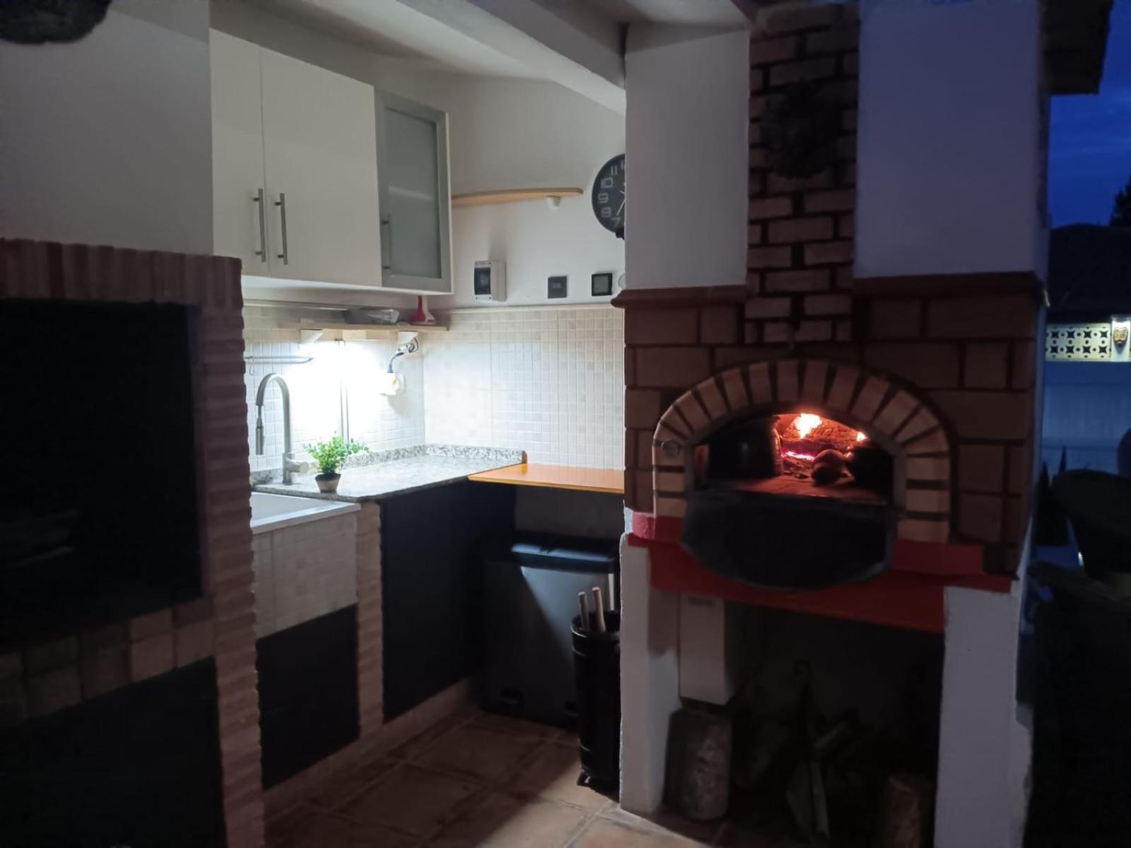 Apartmán La Casa De Huespedes Puebla de Vallbona Exteriér fotografie