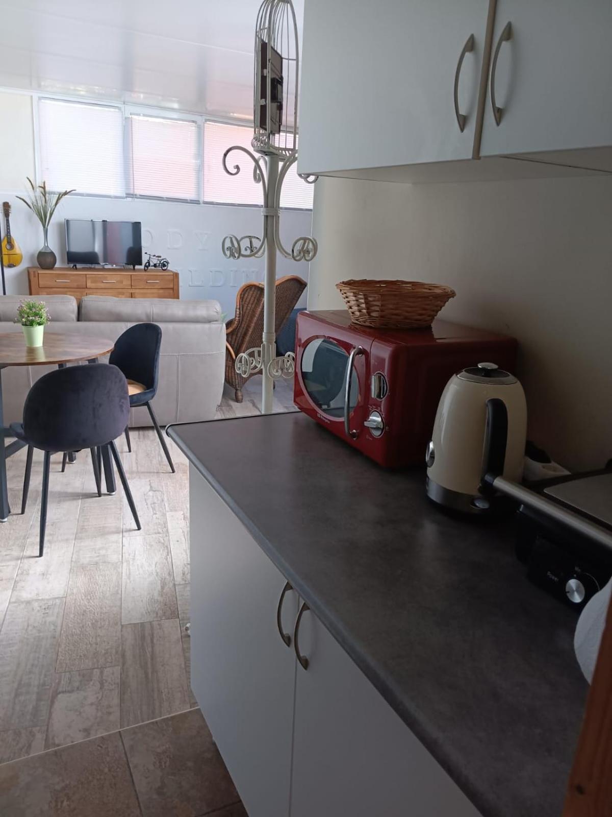 Apartmán La Casa De Huespedes Puebla de Vallbona Exteriér fotografie