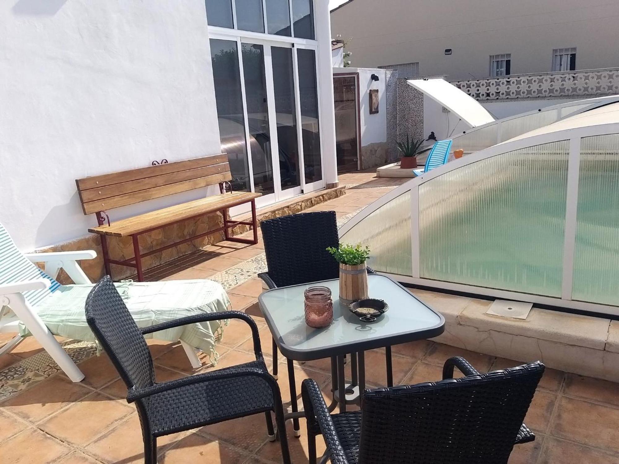 Apartmán La Casa De Huespedes Puebla de Vallbona Exteriér fotografie