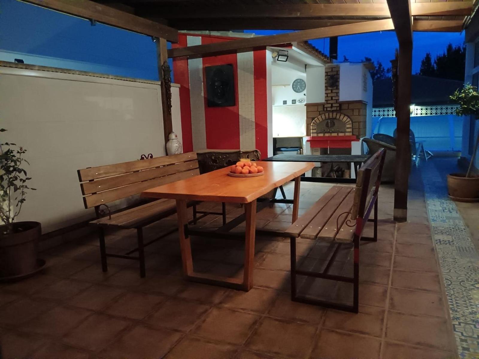 Apartmán La Casa De Huespedes Puebla de Vallbona Exteriér fotografie